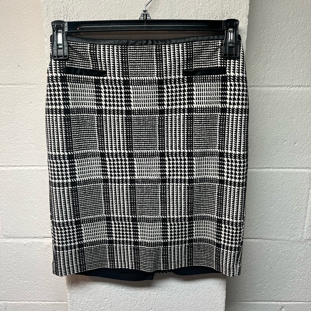 Talbots Black and White Glen Plaid Pencil Skirt